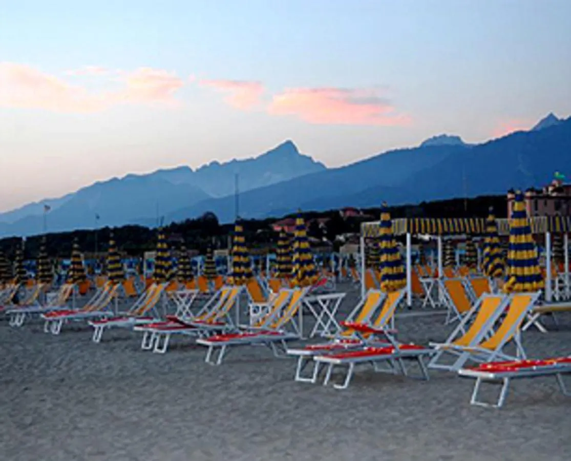 Spazio D'Arte Relais Pietrasanta Guest house