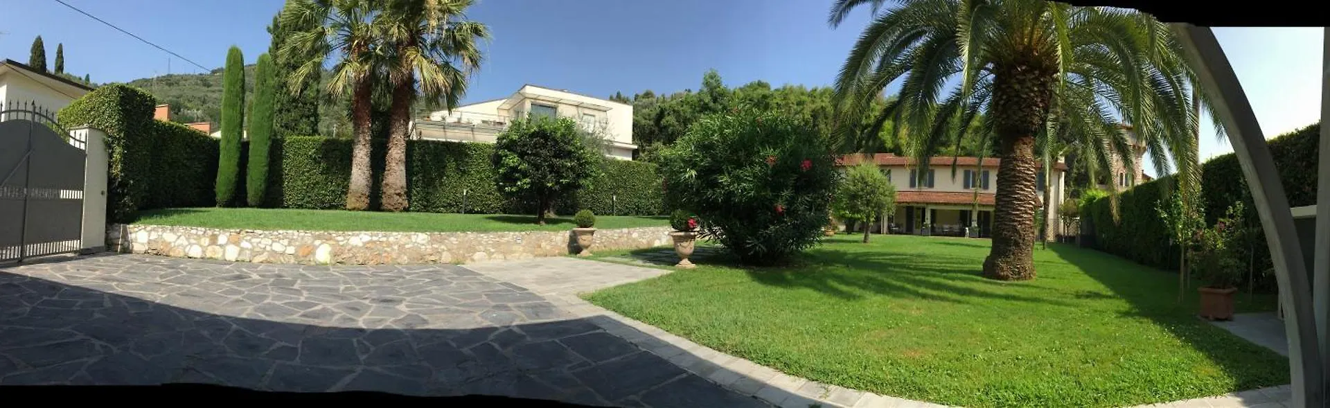 Spazio D'Arte Relais Pietrasanta