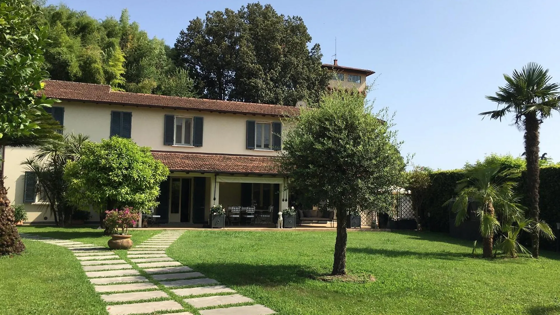 Guest house Spazio D'Arte Relais Pietrasanta