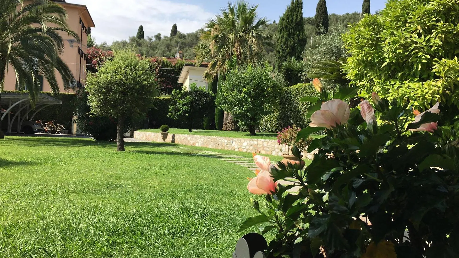 Spazio D'Arte Relais Pietrasanta 0*,  Italy