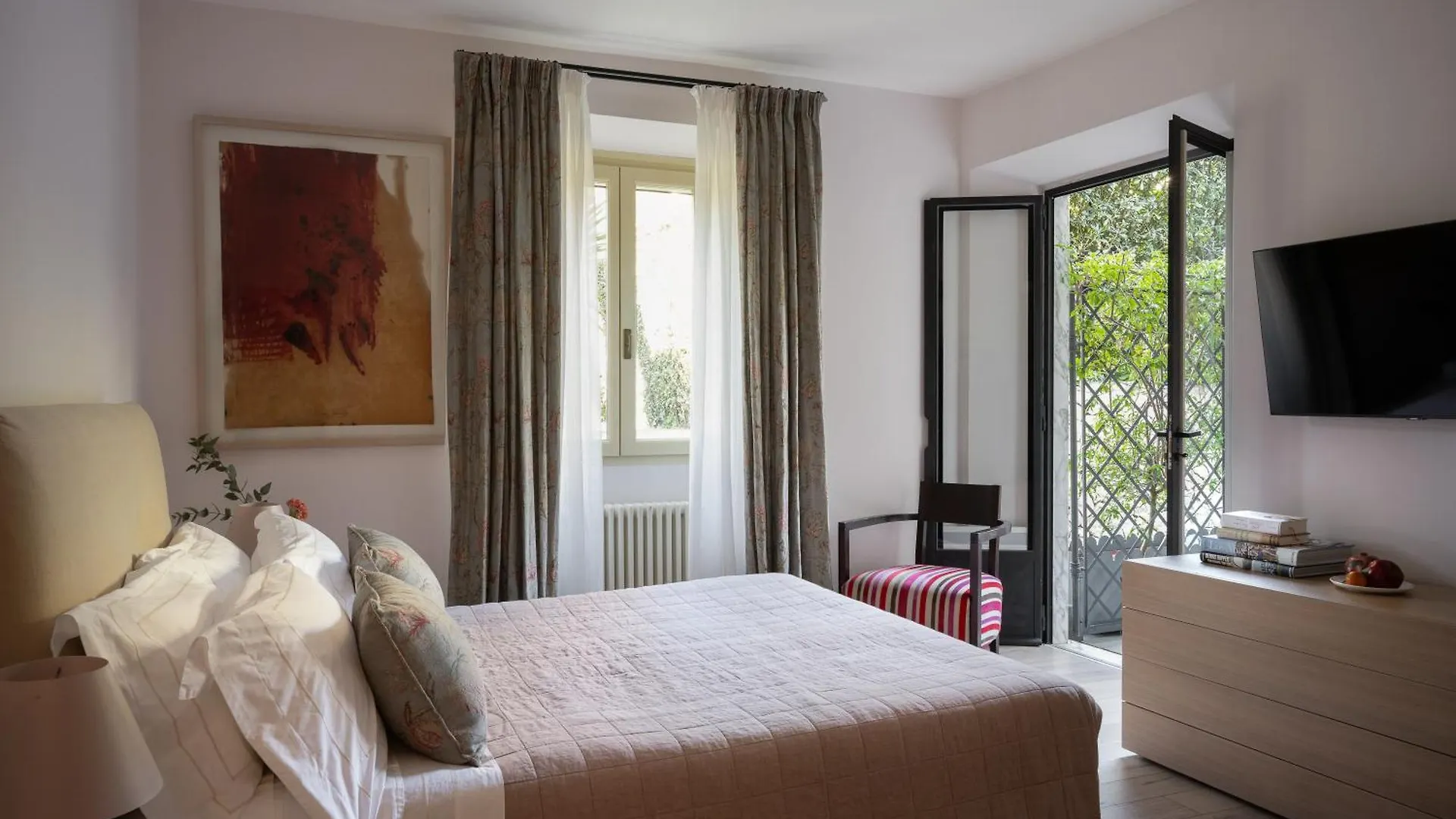 Spazio D'Arte Relais Pietrasanta Guest house